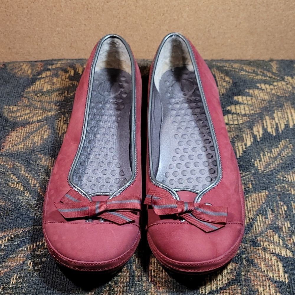Privo Women's Red Suede and Grey Ballet Flats- Size 8.5